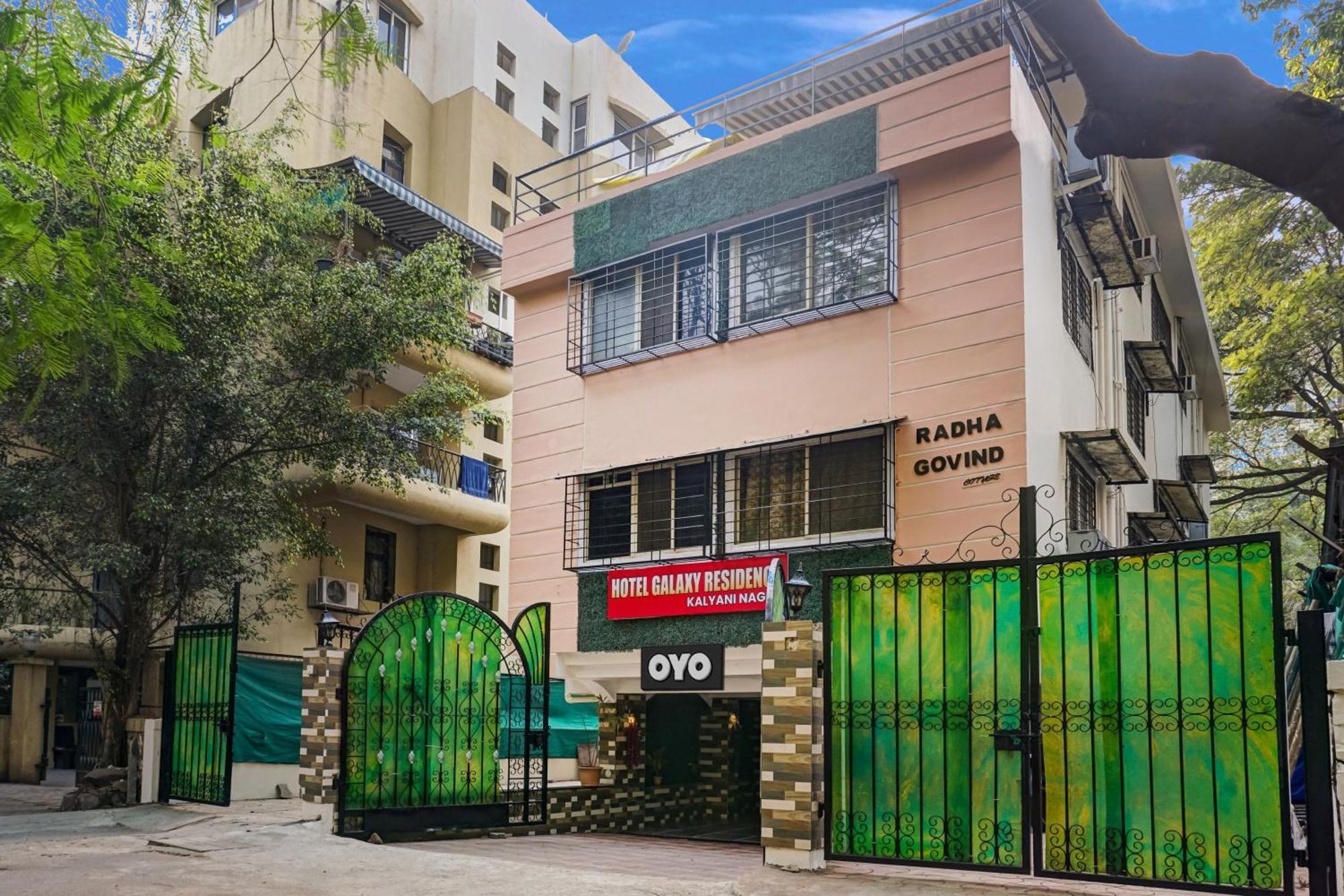 Hotel Galaxy Residency Kalyani Nagar Pune Extérieur photo